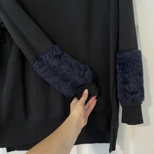 Warm sweatshirt 💙